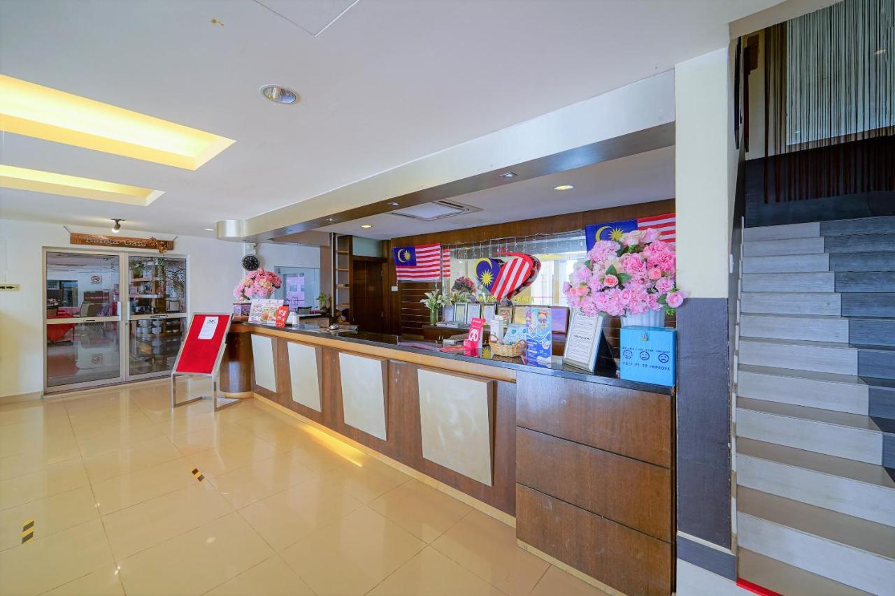 Capital O 89658 Bustani Hotel Джитра Екстериор снимка